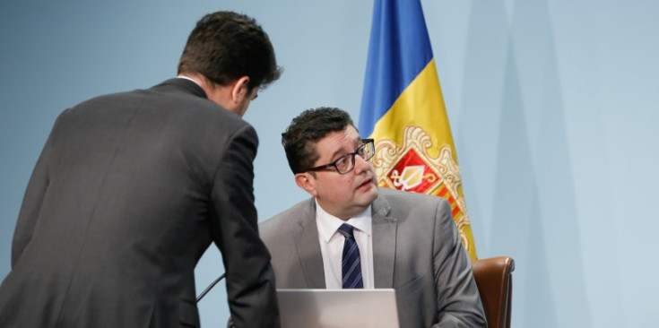 El cap de Uifand, Carles Fiñana, presenta la memòria d’activitats 2015, el 25 d’octubre passat.
