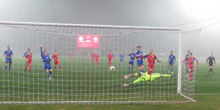 Ildefons Lima marca el primer gol de partit amistós contra San Marino.