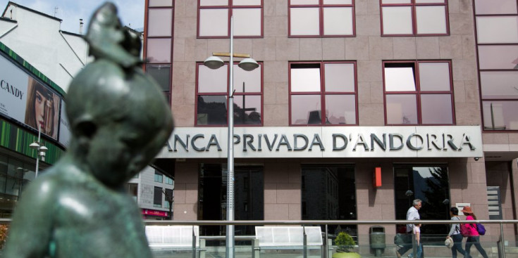 Façana de l’oficina de Banca Privada d’Andorra situada a la plaça Rebes de la parròquia d’Andorra la Vella.