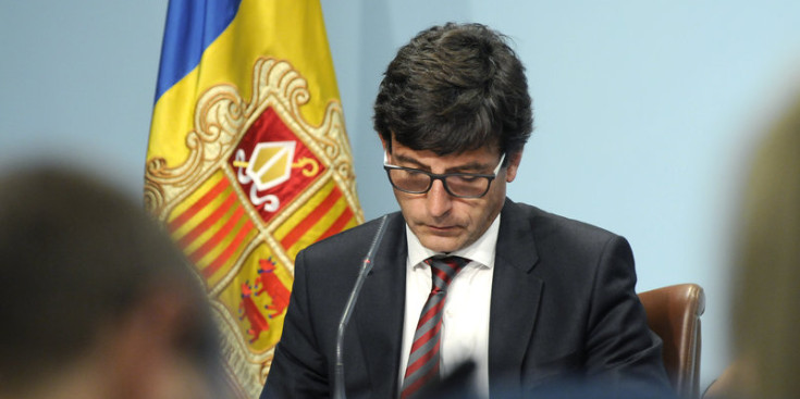 Jordi Cinca, ministre portaveu, durant la roda de premsa d’ahir.