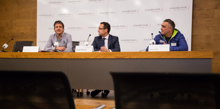 Carles Visa, Sergi Pallerola i Joan Erola, en la roda de premsa de balanç. FOTO: TONY LARA