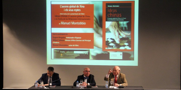 Saboya, Montobbio I Bregolat durant la presentació del llibre, ahir.