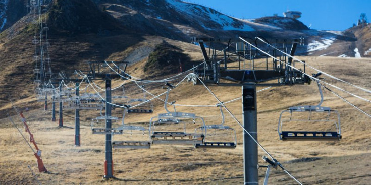 Una imatge de l'estació d'esquí buida al Pas de la Casa