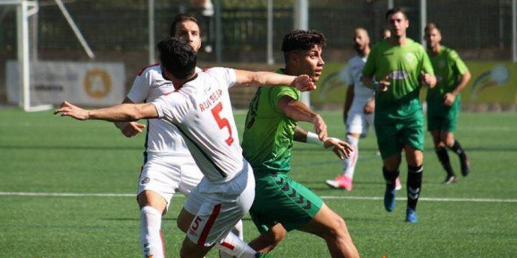 L'FC Lusitans juga contra el Sant Julià aquesta temporada.