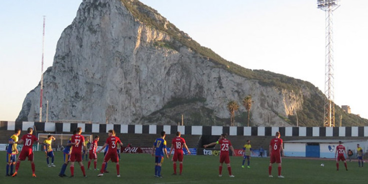 La selecció en el seu darrer partit contra Liechtenstein.