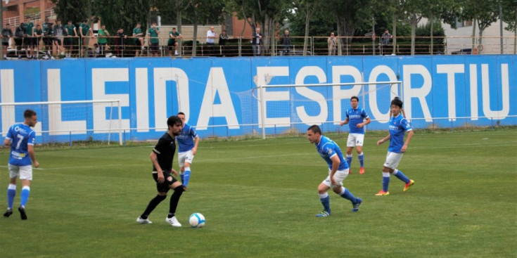 Acosta, contra el Lleida B.