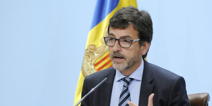 El ministre Portaveu, Jordi Cinca, durant la roda de premsa posterior al Consell de Ministres.