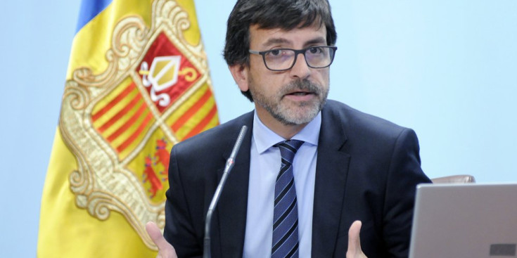 El ministre Portaveu i de Finances, Jordi Cinca, durant la roda de premsa.