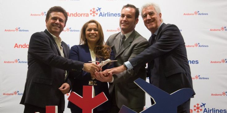 Els promotors d'Andorra Airlines i el cap d'operacions.