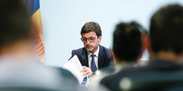 El ministre portaveu, Jordi Cinca, durant la roda de premsa posterior al Consell de Ministres, ahir.