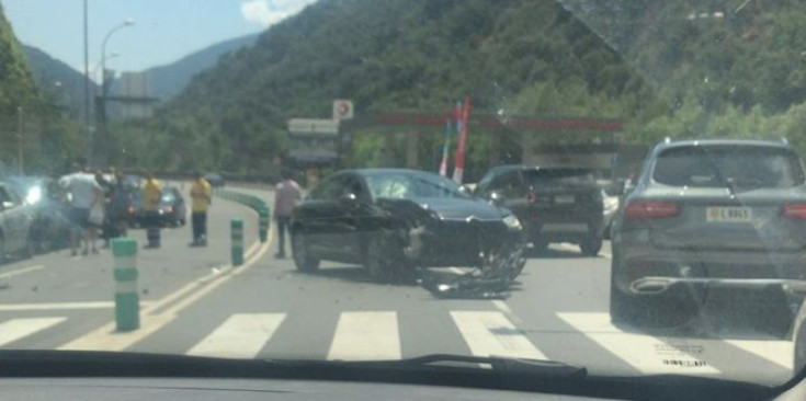 Imatge de l’accident d’ahir a Sant Julià.