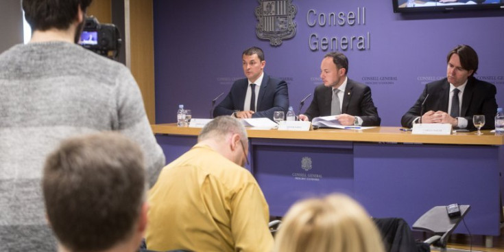 Roda de premsa de presentació del Govern tripartit amb Jordi Gallardo (L’A), Xavier Espot (DA) i Carles Naudi (CC).