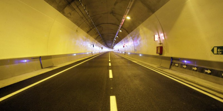 Imatge de l’interior del túnel de les Dos Valires, el dia en què s’inaugurava la infraestructura