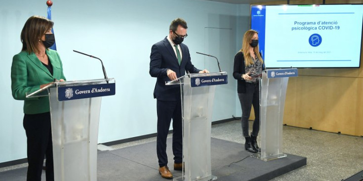 Ester Vilarrubla, Víctor Filloy i Helena Mas, durant la presentació del pla setmanes enrere.