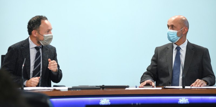 El cap de Govern, Xavier Espot, i el ministre de Salut, Joan Martínez Benazet, ahir.