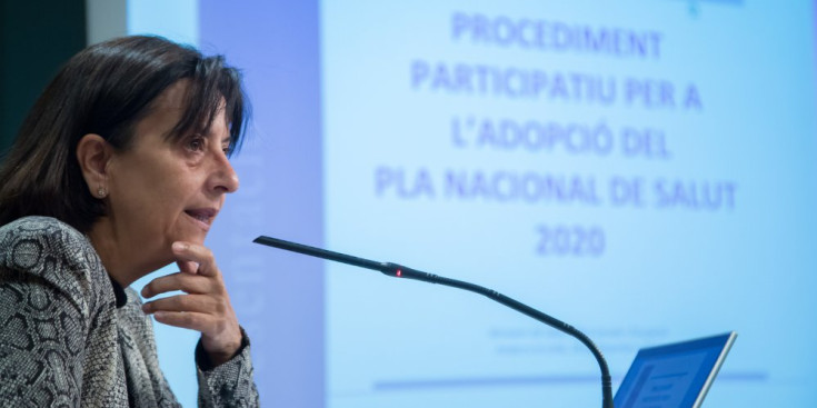 La ministra de Salut, Benestar i Ocupació, Rosa Ferrer durant la presentació a l’edifici administratiu de Govern del nou Pla de Salut