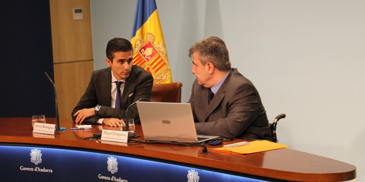 Rodríguez i Llongueras, durant la presentació de la campanya de l’IRPF.