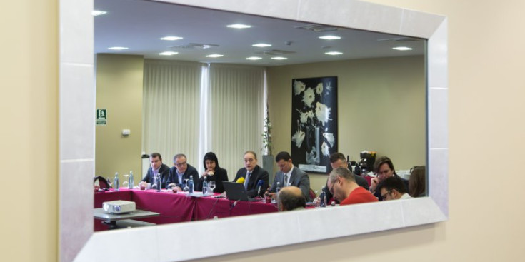 Els consellers del Grup Parlamentari Liberal exposen davant la premsa el seu balanç de l’any, ahir a l’Andorra Park Hotel.
