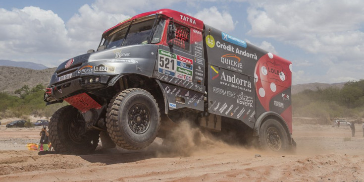 Llovera, en una de les etapes del Dakar.