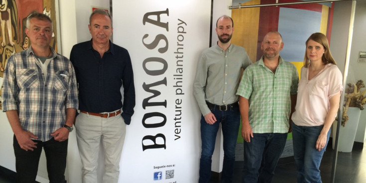 Membres de Bomosa.