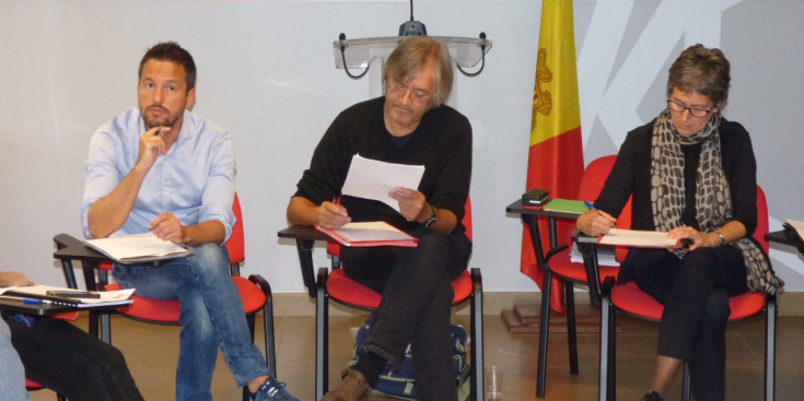 Pere López, Vicenç Alay i Susanna Vela, dissabte al comitè directiu.